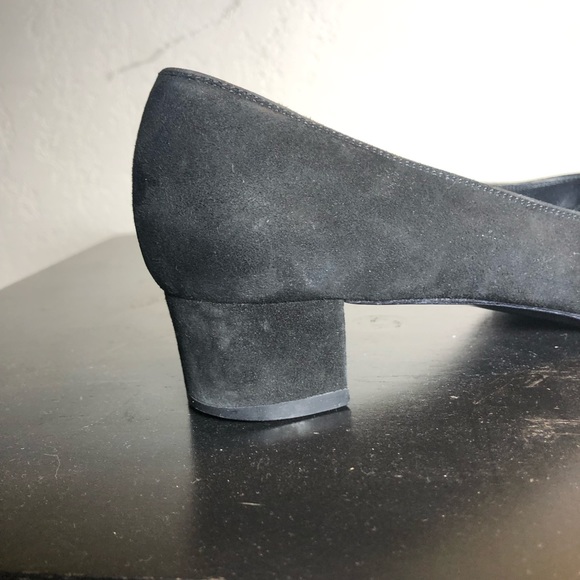 Salvatore Ferragamo Womens Small Heel Pump Suede - Picture 8 of 8